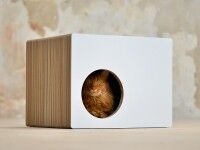 Aperçu: Maison en carton pour chats Phredia Eckhaus | griffoir design et tendance pour chats